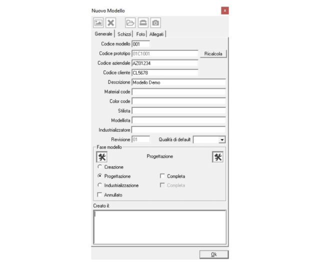 La creazione di un nuovo modello consente di allegare schizzi, foto e allegati per mantenere tutta la documentazione relativa sotto controllo e sempre disponibile.